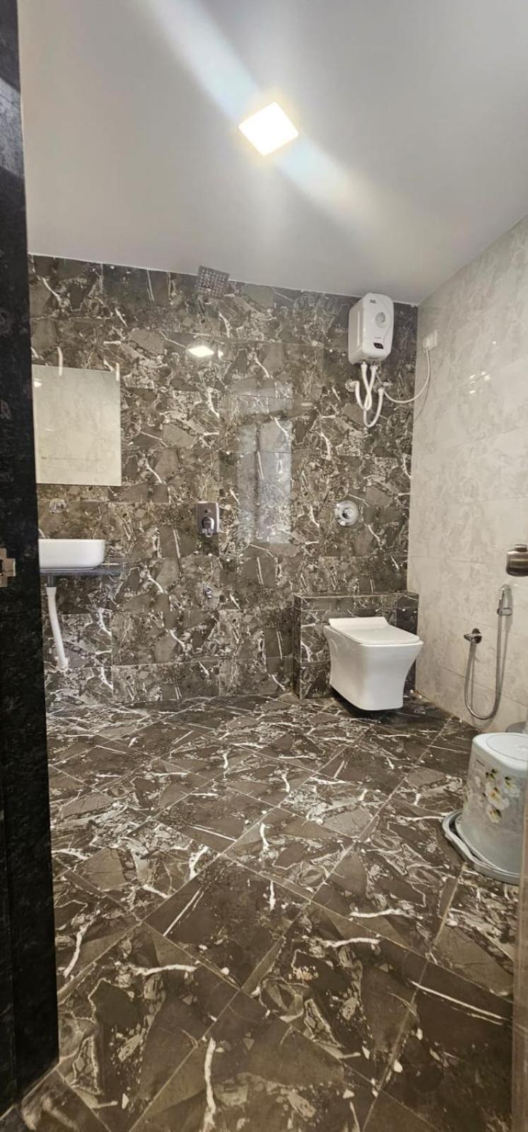 Hotl Sunsky Hotel Vadodara Luaran gambar